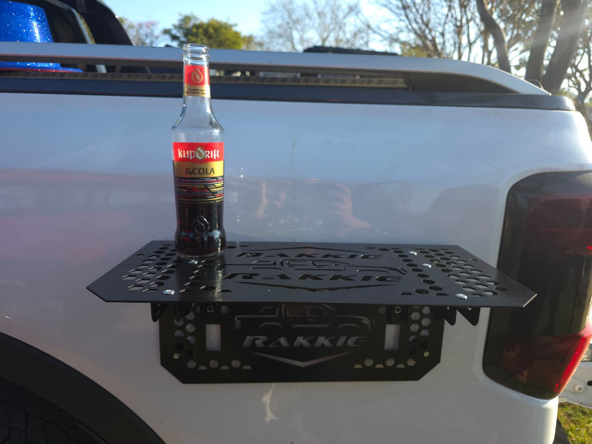 McGêfters Bakkie Rakkie – Magnetic Foldable Table